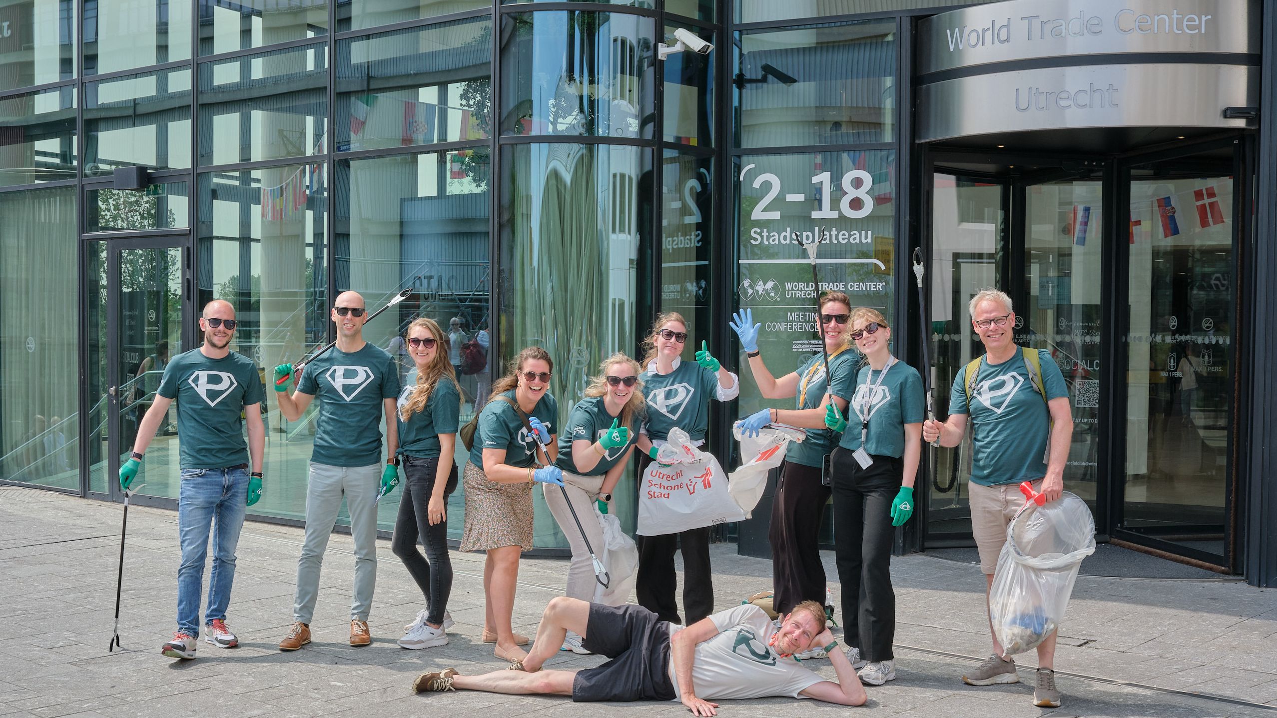 27 6 24 Plandeldag Utrecht 2024 Jaarbeursplein met medewerkers WTC COEN KOPPEN FOTOGRAFIE 365 lowres fotor 20250330125817